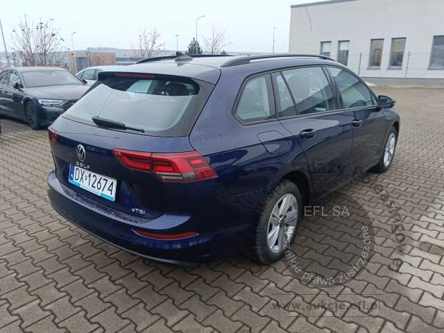 4 - Volkswagen Golf 1.5 eTSI EVO Life DSG 2024r. DX12674 Magnice