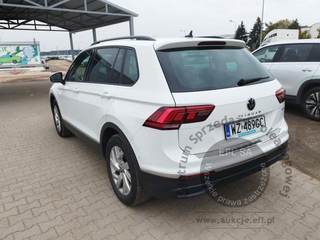 2 - Volkswagen Tiguan 2.0 TSI 4Mot. Life DSG 2023r. WZ489GC Pojazd znajduje się w firmie ARCTOS GROUP sp. z o.o. Al. Krakowska 7, 02-183 Warszawa