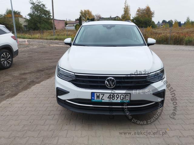 6 - Volkswagen Tiguan 2.0 TSI 4Mot. Life DSG 2023r. WZ489GC Pojazd znajduje się w firmie ARCTOS GROUP sp. z o.o. Al. Krakowska 7, 02-183 Warszawa