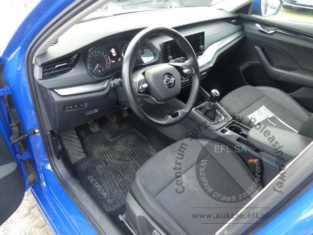 6 - Skoda Octavia 2.0 TDI Ambition 2021r. PO5WN56 UWAGA!! Pojazd znajduje się w firmie AUTO MOTO CENTRUM sp. z o.o. ul. Ostrowska 328 (przy Trasie Katowickiej) 61-312 Poznań