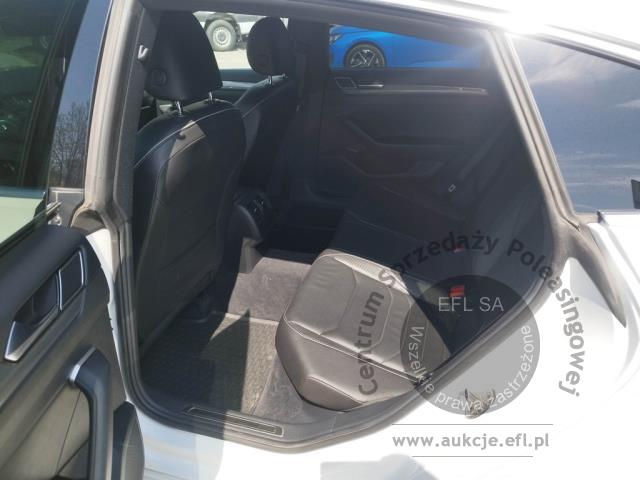 13 - Volkswagen Arteon 2.0 TDI 4Motion SCR R-L 2018r. DX5209F USZKODZONY Pojazd znajduje się w firmie ARCTOS GROUP sp. z o.o. Al. Krakowska 7, 02-183 Warszawa