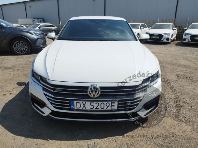 3 - Volkswagen Arteon 2.0 TDI 4Motion SCR R-L 2018r. DX5209F USZKODZONY Pojazd znajduje się w firmie ARCTOS GROUP sp. z o.o. Al. Krakowska 7, 02-183 Warszawa
