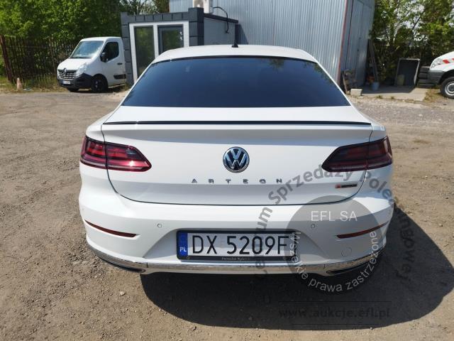 5 - Volkswagen Arteon 2.0 TDI 4Motion SCR R-L 2018r. DX5209F USZKODZONY Pojazd znajduje się w firmie ARCTOS GROUP sp. z o.o. Al. Krakowska 7, 02-183 Warszawa