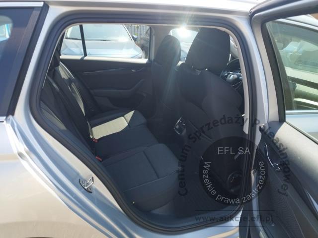 9 - Skoda Octavia 2.0 TDI Ambition DSG 2023r. WZ471GF Pojazd znajduje się w firmie ARCTOS GROUP sp. z o.o. Al. Krakowska 7, 02-183 Warszawa