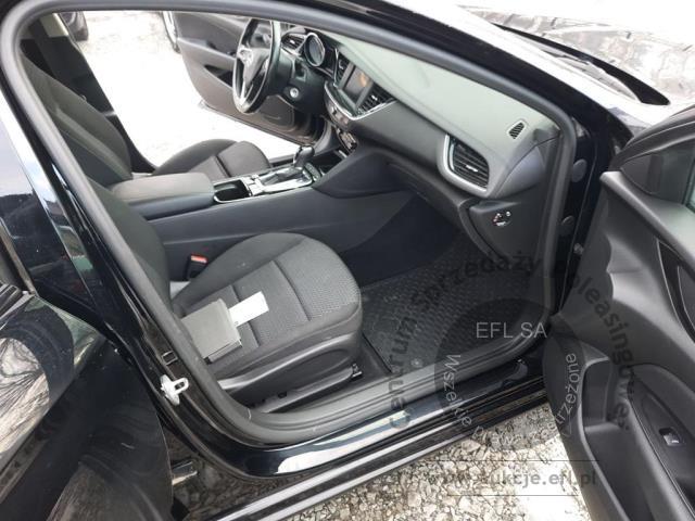 8 - Opel  Insignia 2.0 CDTI Elegance S&amp;S aut 2022r. KK66574 Pojazd znajduje się w firmie AACAR sp. z o.o. Jawornik 90, 32-400 Myślenice