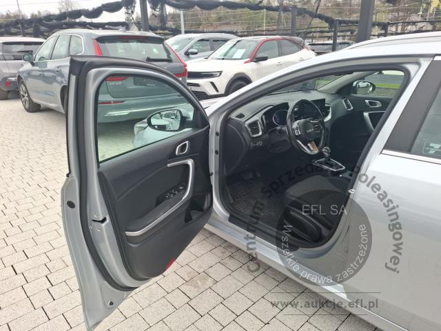 5 - Kia Ceed 1.5 T-GDI M DCT 2021r. WND6133A Uwaga! Pojazd znajduje się w firmie AACAR sp. z o.o. Kasztanowa 5, 32-400 Jawornik