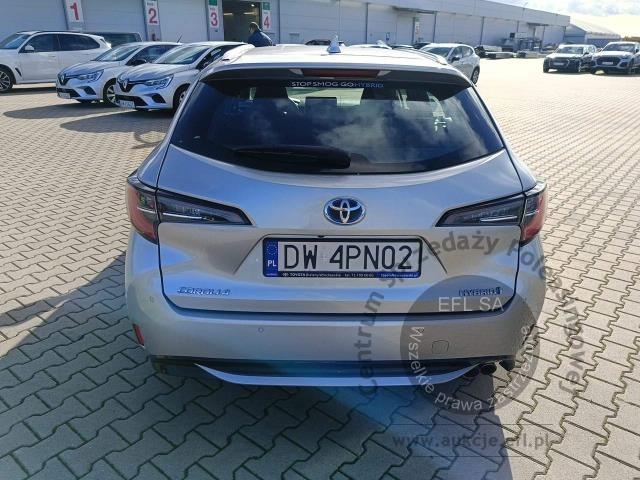 4 - Toyota Corolla 2.0 Hybrid Comfort 2021r. DW4PN02 Magnice