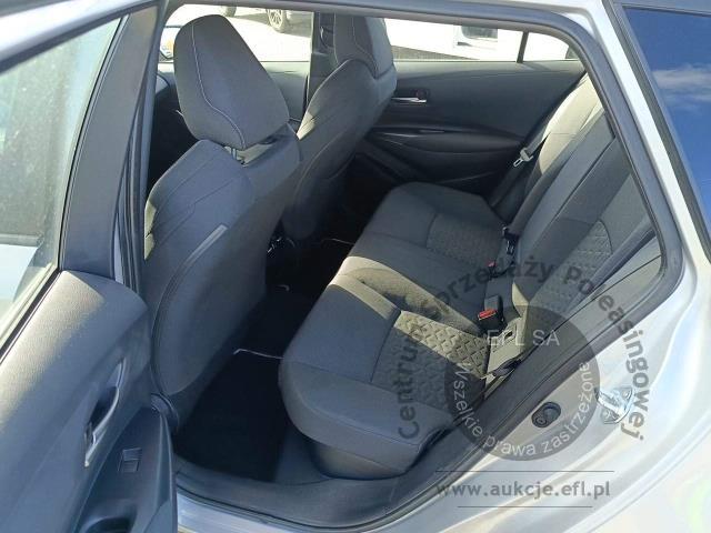 7 - Toyota Corolla 2.0 Hybrid Comfort 2021r. DW4PN02 Magnice