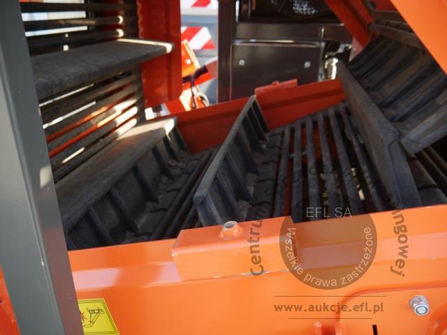 16 - Kombajn do zbioru warzyw Weringen RVS-1 Z815/1 2024r.