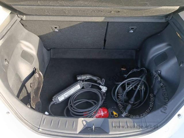 12 - Nissan Leaf 40kWh Acenta 2022r. DW7WT23 Magnice