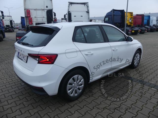 5 - Skoda Fabia 1.0 Ambition Hatchback 2023r. DW2VW03 Magnice