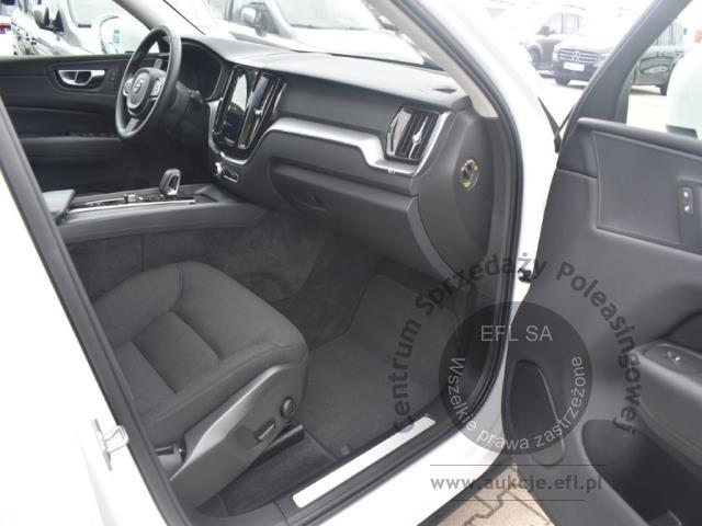 9 - Volvo XC 60 B4 B Momentum Pro aut Kombi 2022r. WND0849C Magnice