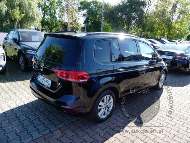 3 - Volkswagen Touran 2.0 TDI BMT Comfortline 2022r. PY03490 UWAGA!! Pojazd znajduje się w firmie AUTO MOTO CENTRUM sp. z o.o. ul. Ostrowska 328 (przy Trasie Katowickiej) 61-312 Poznań