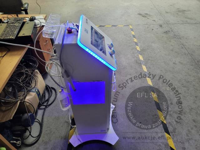 3 - Urządzenie kosmetyczne AYCOM HYDRO-OXY