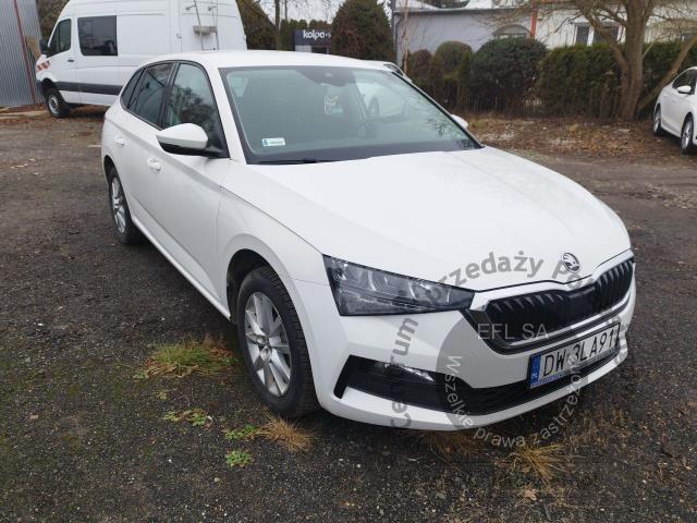 5 - Skoda Scala 1.6 TDI SCR Ambition DSG 2020r. DW3LA91 Pojazd znajduje się w firmie ARCTOS GROUP sp. z o.o. Al. Krakowska 7, 02-183 Warszawa