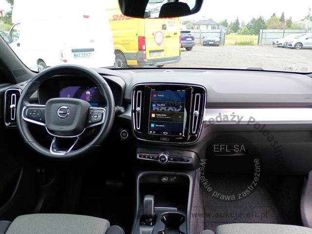 11 - VOLVO XC40 B4 Core aut 2022r. WND4041C Pojazd znajduje się w firmie ARCTOS GROUP sp. z o.o. Al. Krakowska 7, 02-183 Warszawa
