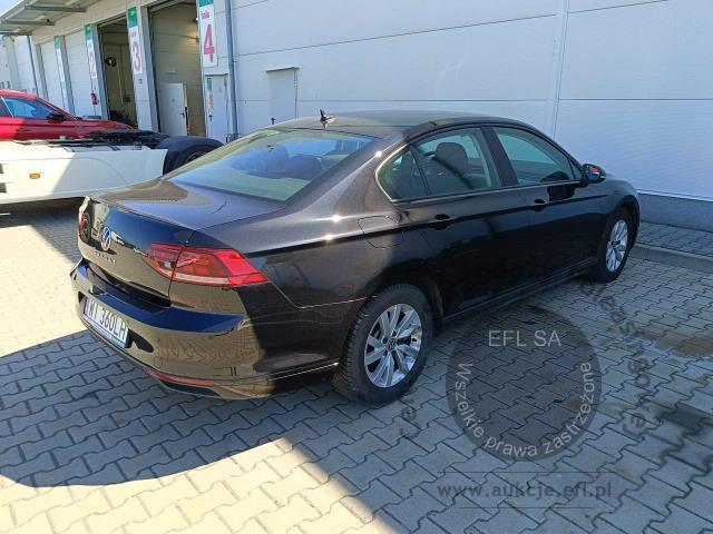 3 - Volkswagen Passat 2.0 TDI EVO Essence DSG 2021r. WI360LH Magnice