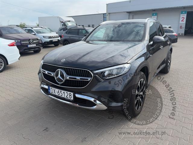 1 - MERCEDES - BENZ GLC 300 DE 4-MATIC AVANTGARDE 2025r. DX65128 Pojazd znajduje się w firmie ARCTOS GROUP sp. z o.o. Al. Krakowska 7, 02-183 Warszawa