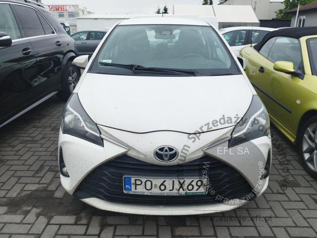 2 - Toyota Yaris 1.0 Active 2018r. PO6JX69 UWAGA!! Pojazd znajduje się w lokalizacji: Janki, Al. Krakowska 52, 05-090 Janki