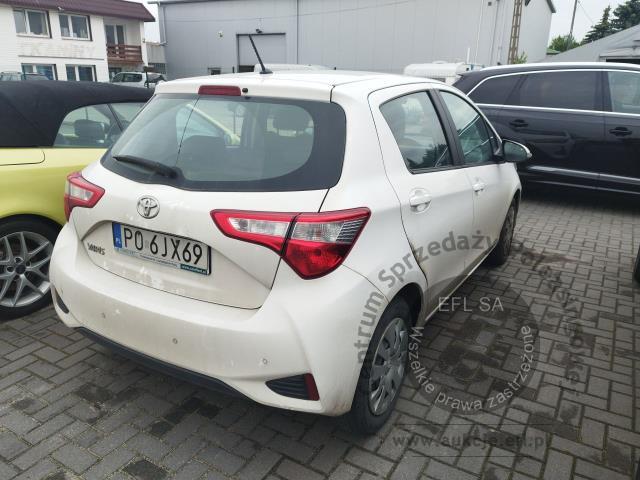 4 - Toyota Yaris 1.0 Active 2018r. PO6JX69 UWAGA!! Pojazd znajduje się w lokalizacji: Janki, Al. Krakowska 52, 05-090 Janki