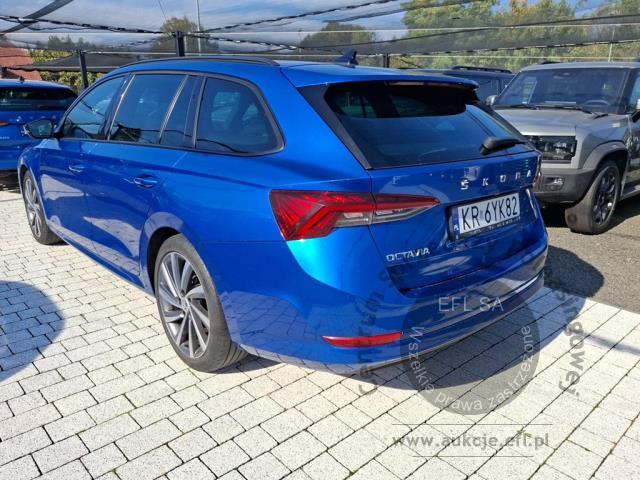 2 - Skoda Octavia 1.5 TSI ACT Style Kombi 2022r. KR6YK82 Pojazd znajduje się w firmie AACAR sp. z o.o. Kasztanowa 5, 32-400 Jawornik