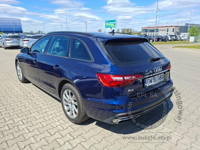 4 - Audi A4 35 TDI mHEV S tronic 2023r. DW8UT60 Pojazd znajduje się w firmie ARCTOS GROUP sp. z o.o. Al. Krakowska 7, 02-183 Warszawa