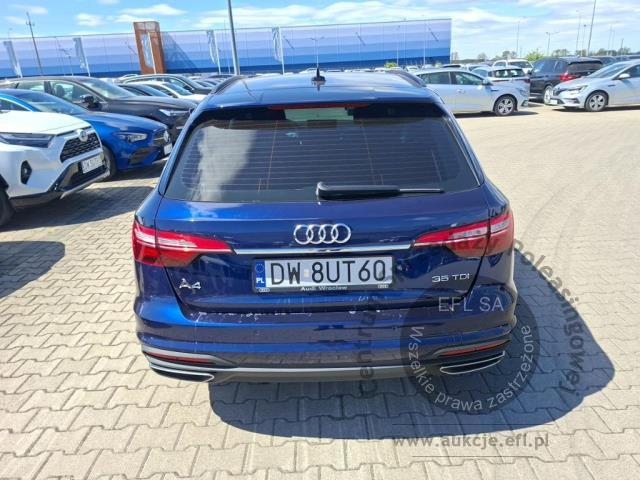 5 - Audi A4 35 TDI mHEV S tronic 2023r. DW8UT60 Pojazd znajduje się w firmie ARCTOS GROUP sp. z o.o. Al. Krakowska 7, 02-183 Warszawa