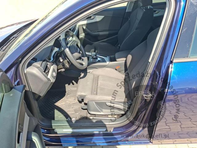 7 - Audi A4 35 TDI mHEV S tronic 2023r. DW8UT60 Pojazd znajduje się w firmie ARCTOS GROUP sp. z o.o. Al. Krakowska 7, 02-183 Warszawa