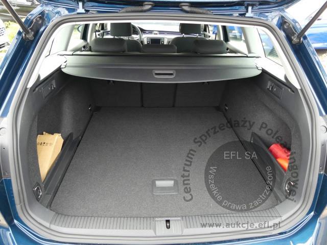 9 - Volkswagen Passat 2.0 TDI EVO Essence 2022r. PO4XH86 UWAGA!! Pojazd znajduje się w firmie AUTO MOTO CENTRUM sp. z o.o. ul. Ostrowska 328 (przy Trasie Katowickiej) 61-312 Poznań