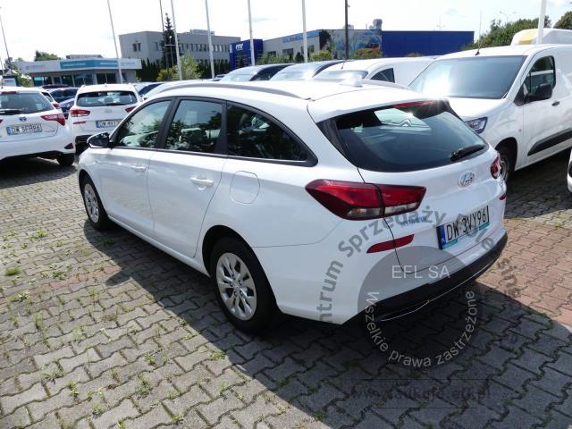 4 - Hyundai i30 1.5 T-GDI 48V Modern 2023r. DW3VY96 UWAGA!! Pojazd znajduje się w firmie AUTO MOTO CENTRUM sp. z o.o. ul. Ostrowska 328 (przy Trasie Katowickiej) 61-312 Poznań