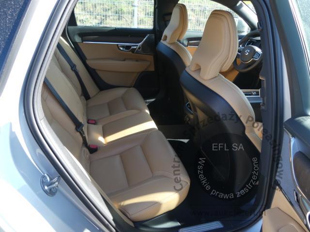 10 - Volvo V90 Cross Country B5 D AWD 2023r. WZ005GG UWAGA!! Pojazd znajduje się w firmie AUTO MOTO CENTRUM sp. z o.o. ul. Ostrowska 328 (przy Trasie Katowickiej) 61-312 Poznań