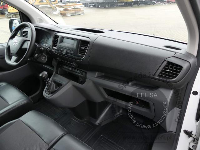 9 - Toyota Proace 2.0 D-4D Long 3,1t 2020r. DW9JJ95 Magnice
