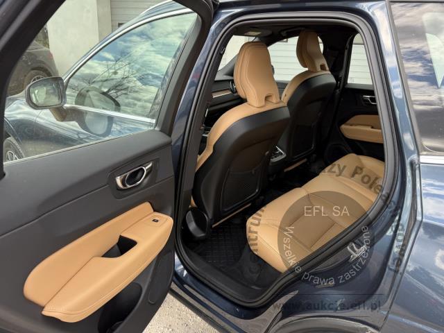 11 - VOLVO XC60 B5 D AWD Inscription aut 2021r. GD751XT Pojazd znajduje się w firmie MDM AUTO sp. z o.o. ul. Morska 78A, 81-225 Gdynia