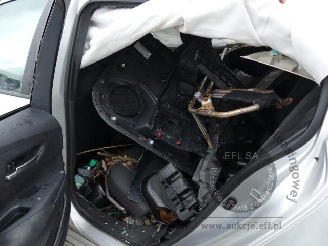 12 - TOYOTA COROLLA 1.8 HYBRID SEDAN LPG 2021r.