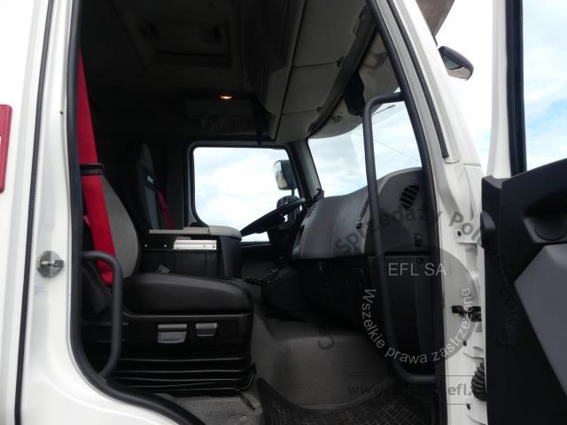 8 - RENAULT / VP D280 DTI8 16T 4X2 AUTOMAT 2023r.