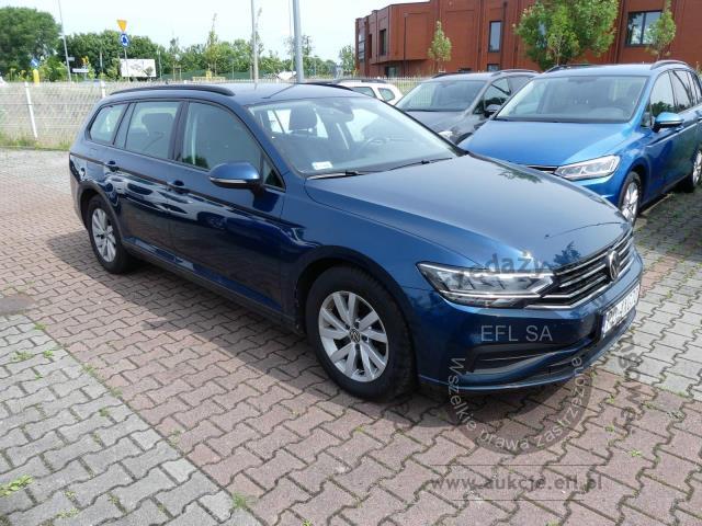 2 - Volkswagen Passat 2.0 TDI EVO Essence 2022r. PO4XG70 UWAGA!! Pojazd znajduje się w firmie AUTO MOTO CENTRUM sp. z o.o. ul. Ostrowska 328 (przy Trasie Katowickiej) 61-312 Poznań