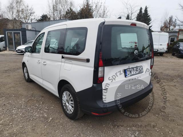 6 - Volkswagen Caddy 2.0 TDI 2022r. DW7UR62  WND3999C Pojazd znajduje się w firmie ARCTOS GROUP sp. z o.o. Al. Krakowska 7, 02-183 Warszawa