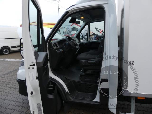 18 - IVECO / MR DAILY 35S18 3.0 175KM KONTENER 2024r.