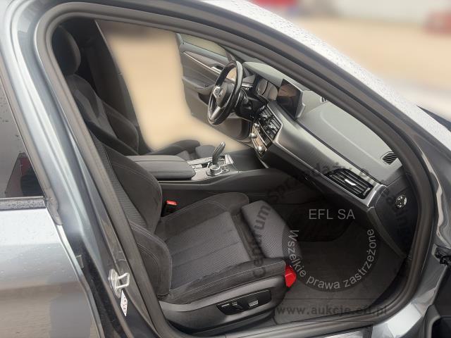 11 - BMW 520i SEDAN AUTOMAT 2020r.
