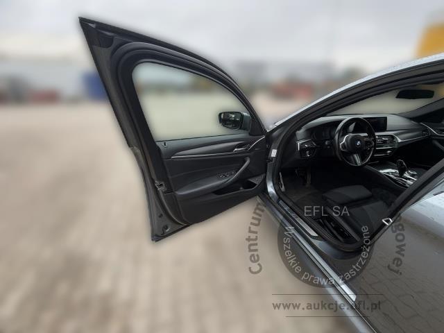 9 - BMW 520i SEDAN AUTOMAT 2020r.