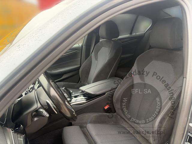 10 - BMW 520i SEDAN AUTOMAT 2020r.