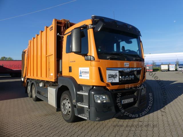 3 - MAN TGS 26.320 6X2-4 BL 2016r.