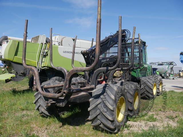 4 - Maszyna leśna forwarder John Deere 1110D  2008r.