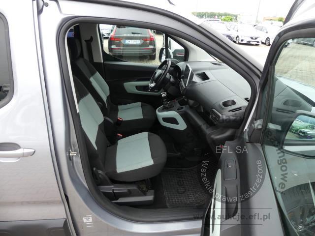 7 - CITROEN BERLINGO 1.5 BLUEHDI 130KM 2020r.