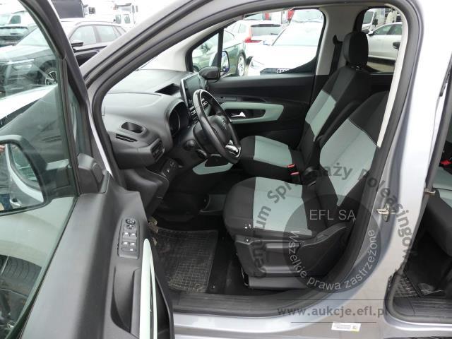 8 - CITROEN BERLINGO 1.5 BLUEHDI 130KM 2020r.