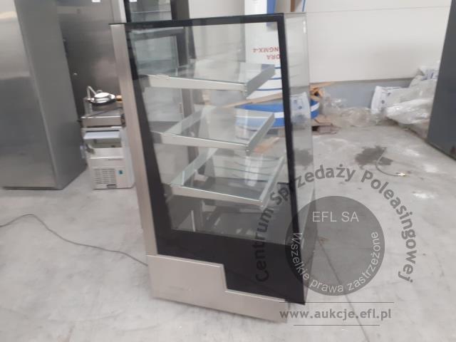 6 - Witryna chłodnicza ARKTIC typ 233306  2021r.