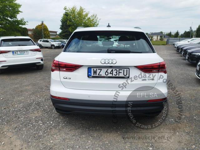 5 - Audi  Q3  2023r. WZ643FU Pojazd znajduje się w firmie ARCTOS GROUP sp. z o.o. Al. Krakowska 7, 02-183 Warszawa