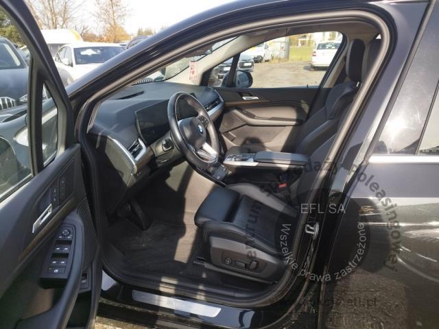 9 - BMW Seria 2 218i Luxury Line aut 2020r. WND0800C Pojazd znajduje się w firmie ARCTOS GROUP sp. z o.o. Al. Krakowska 7, 02-183 Warszawa