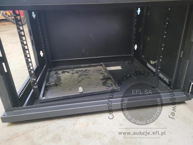 5 - Szafa RACK wraz z osprzętem do monitoringu