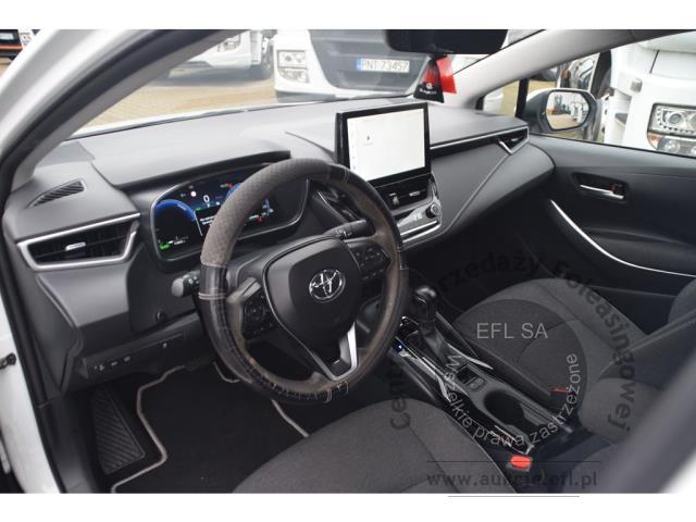 6 - TOYOTA COROLLA 1.8 VVT-I+H CVT 2023r.